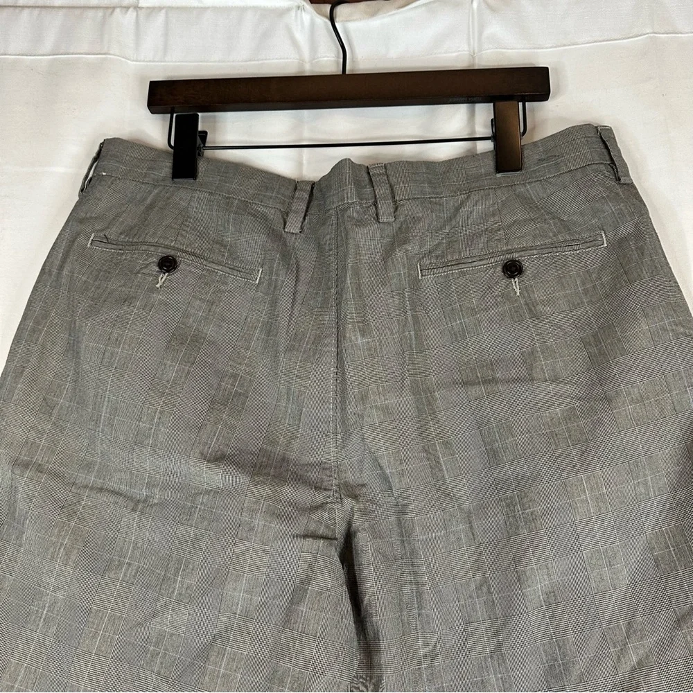 J CREW Men’s Size 36 Shorts Club Style Fit Plaid Pattern Flat Front